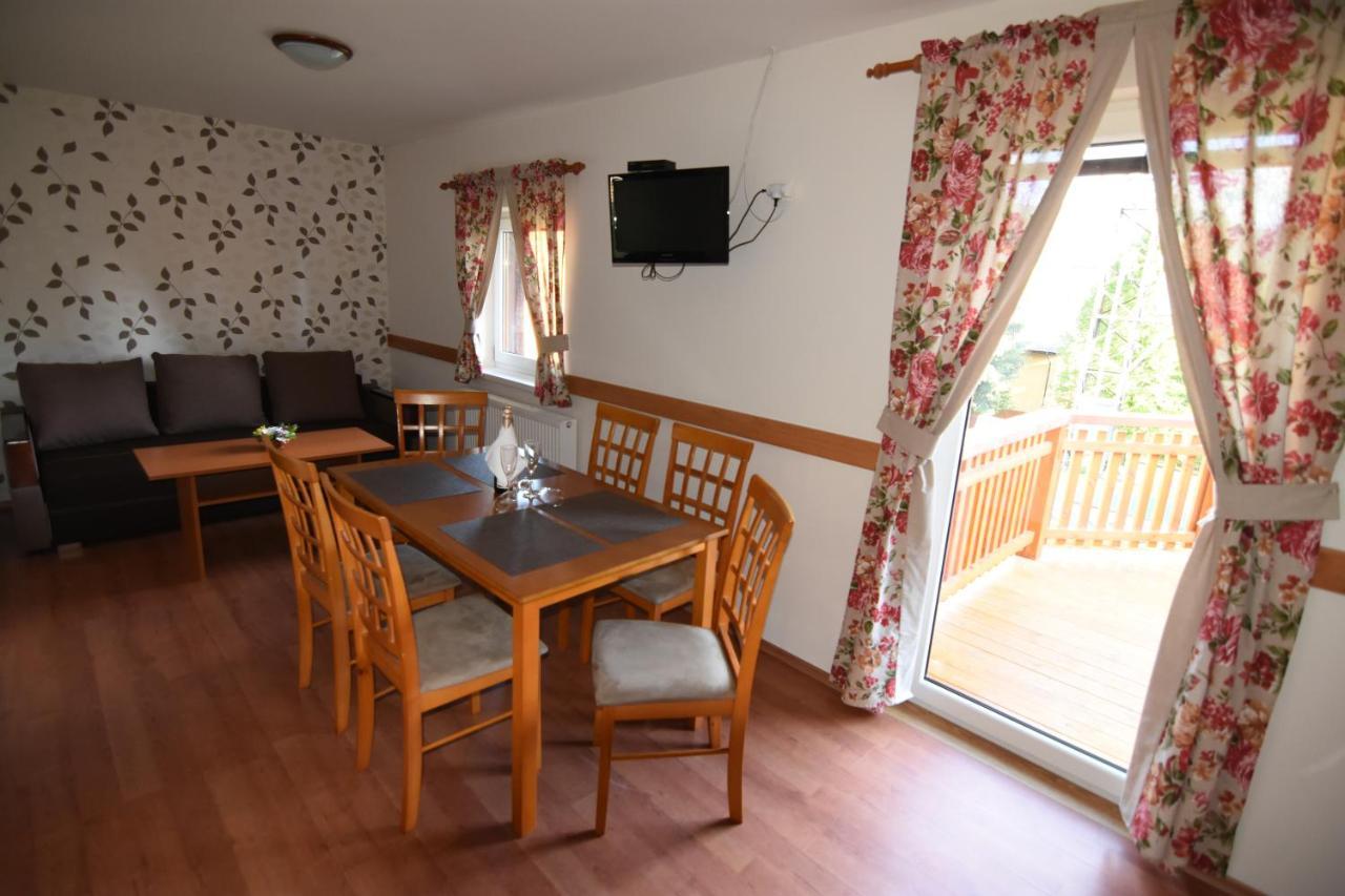 Holiday Park Orava Bungalows 돌니 쿠빈 외부 사진